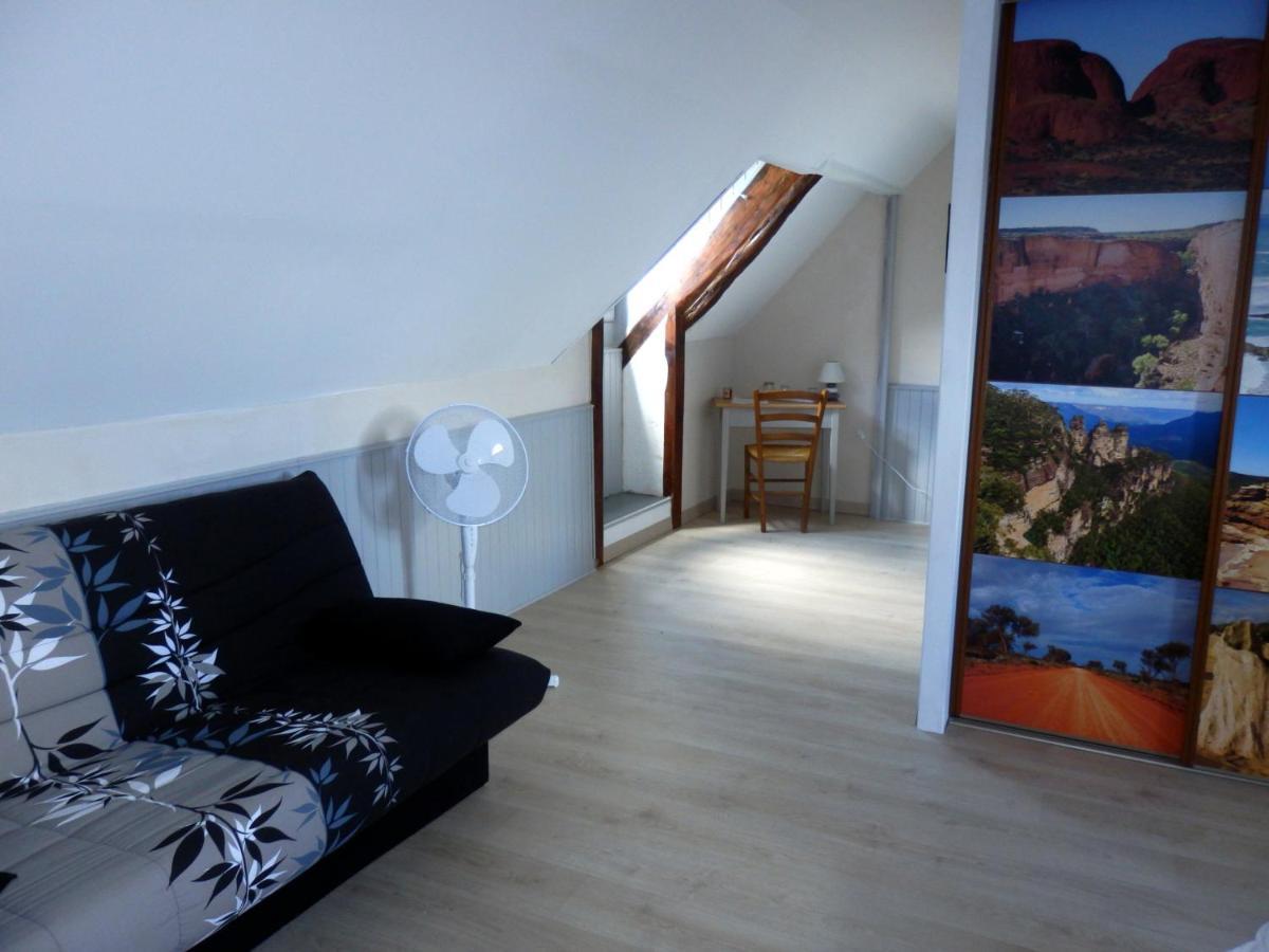 L'Australe Bed & Breakfast Larroque-Toirac Bagian luar foto