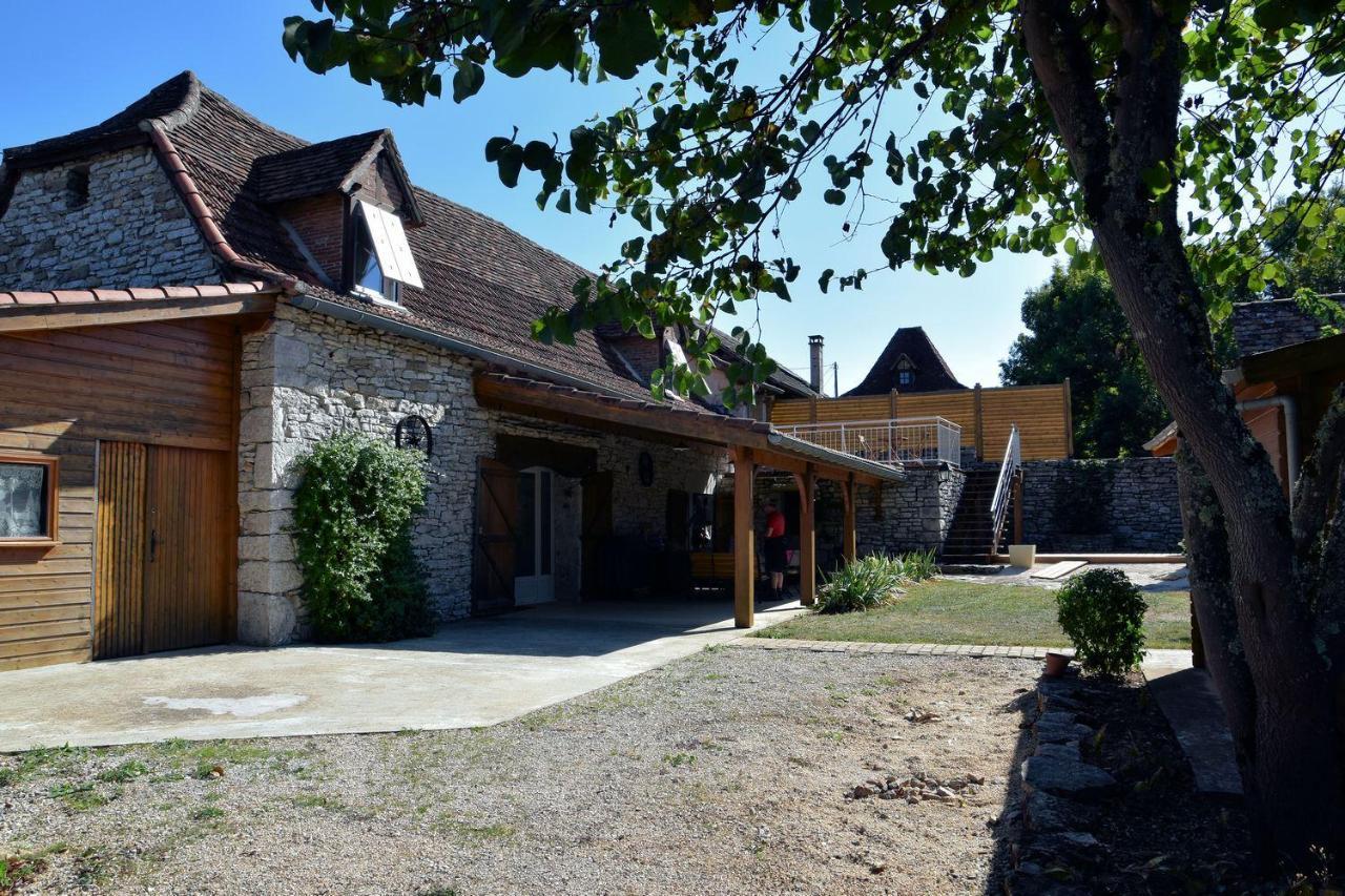 L'Australe Bed & Breakfast Larroque-Toirac Bagian luar foto